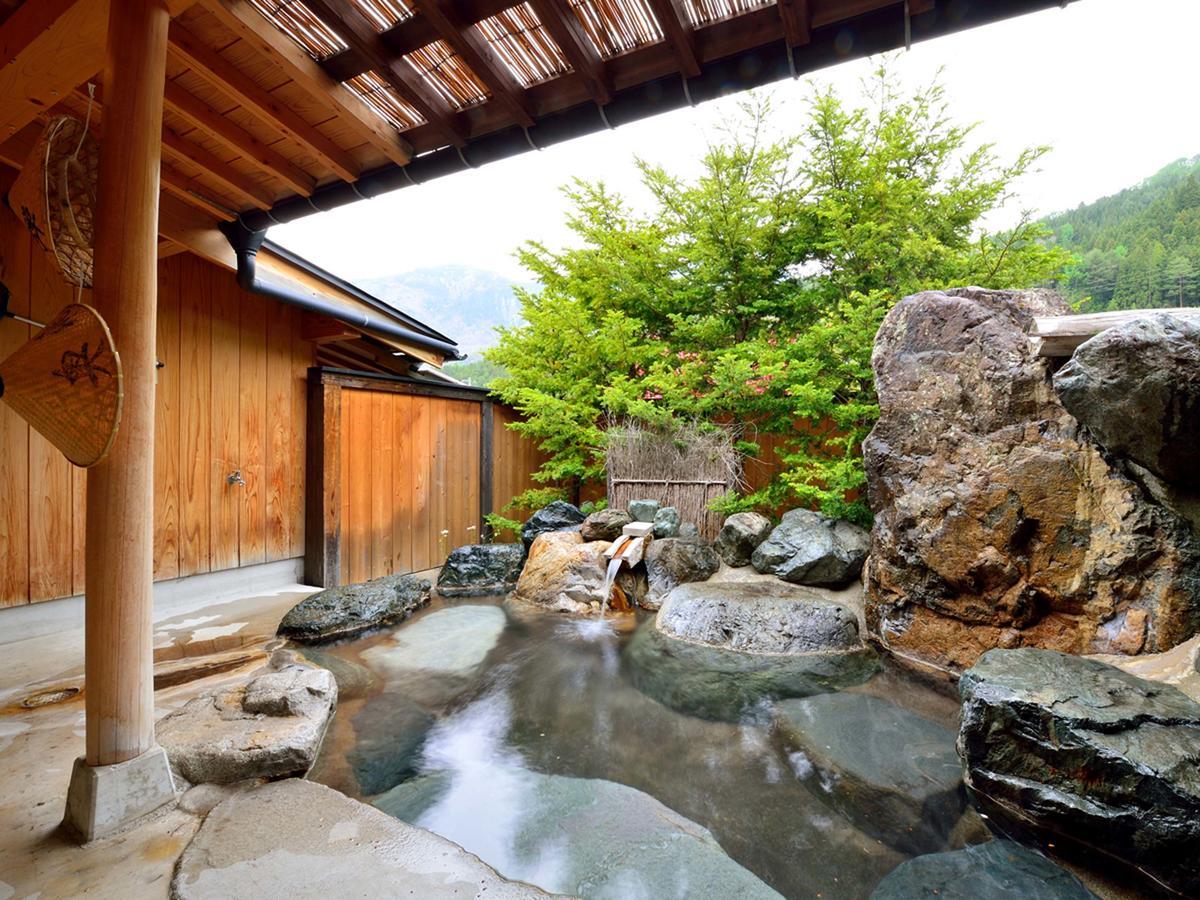 Ryori Ryokan Okuhida Sansoan Kyoya Takayama  Buitenkant foto